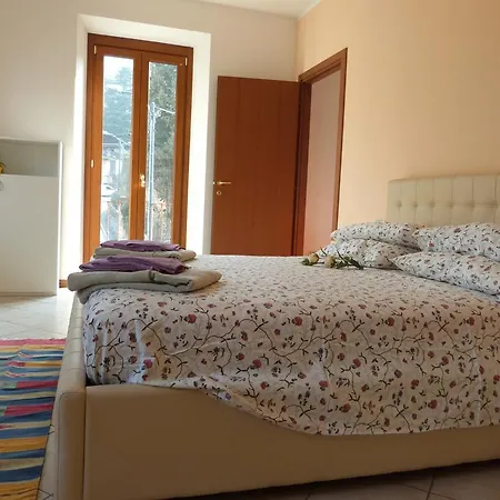 דירה Casa Vanessa בלאג'יו